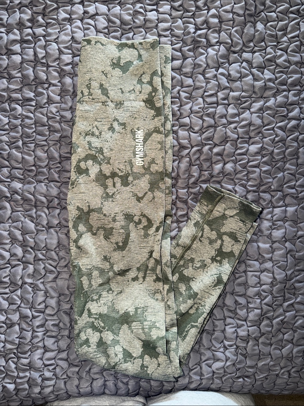 Gymshark Women’s Camouflage High-Waist Leggings — Green